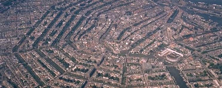 Грахтенхордэл в Амстердаме Грахтенхордэл в Амстердаме