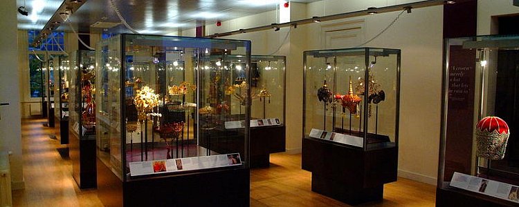 Амстердамский Центр Бриллиантов Амстердамский Центр Бриллиантов