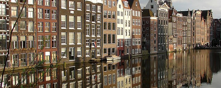 Амстердам в мае